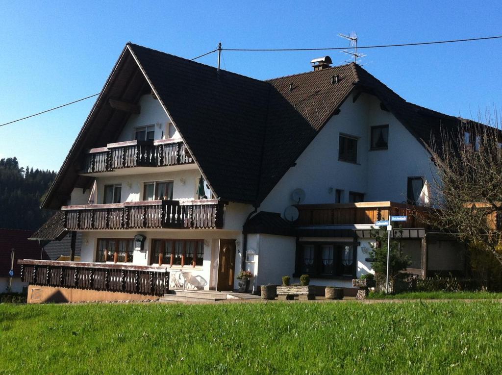Gasthof Richebaechli Elzach Exterior photo